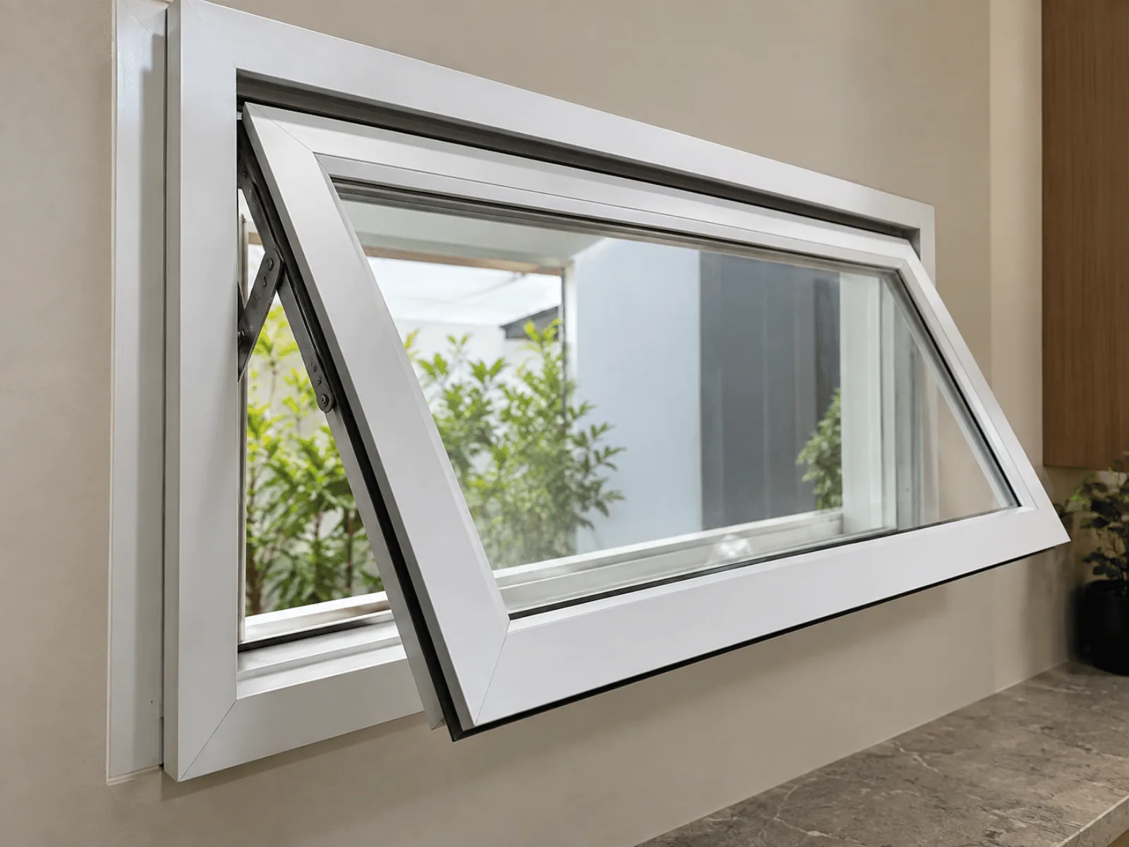 Jendela Awning (Jungkit) - Katalog Jendela Aluminium PT Kaha Sukses Mandiri